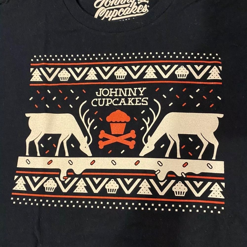 Johnny Cupcakes Ugly Christmas Sweater T-Shirt LG